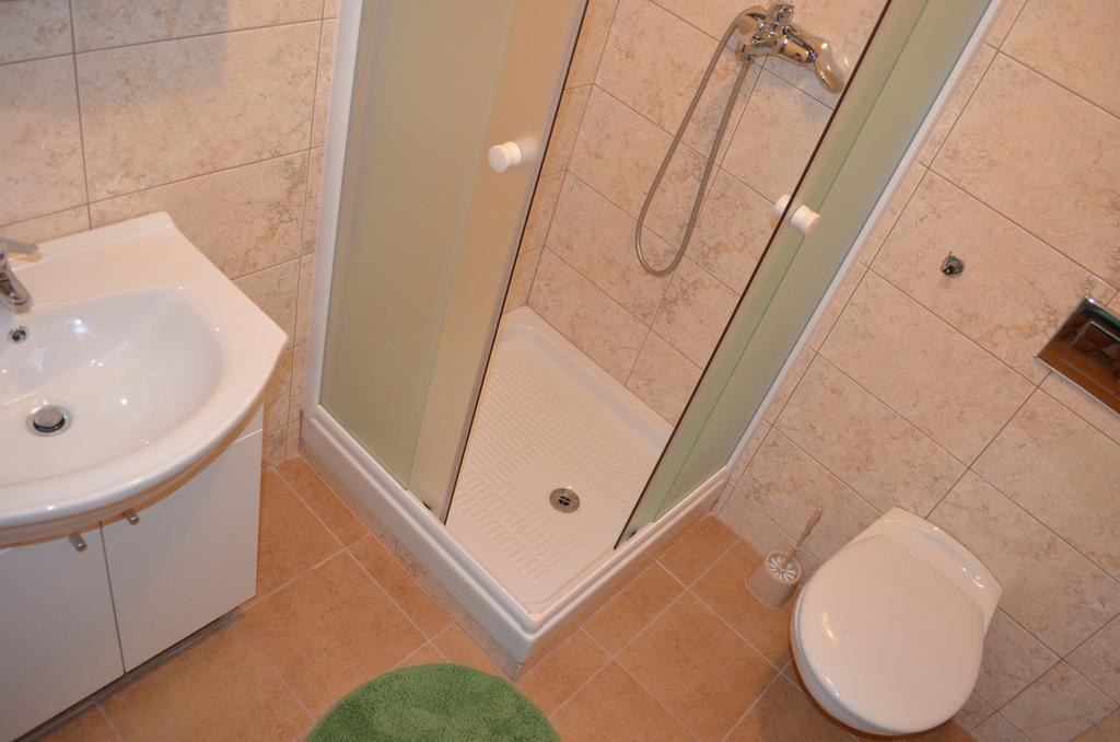 Apartments Lora Baska  Room photo