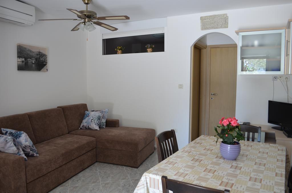 Apartments Lora Baska  Exterior photo