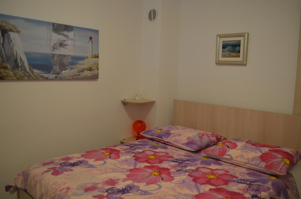 Apartments Lora Baska  Exterior photo